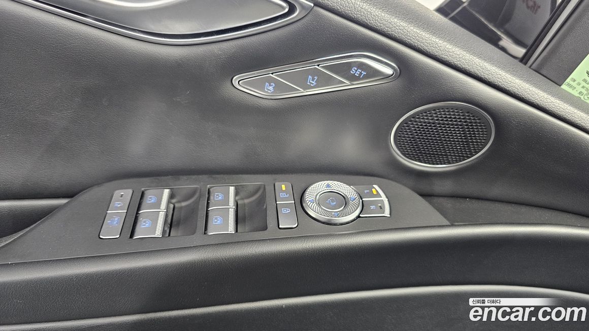 Genesis G80 2025