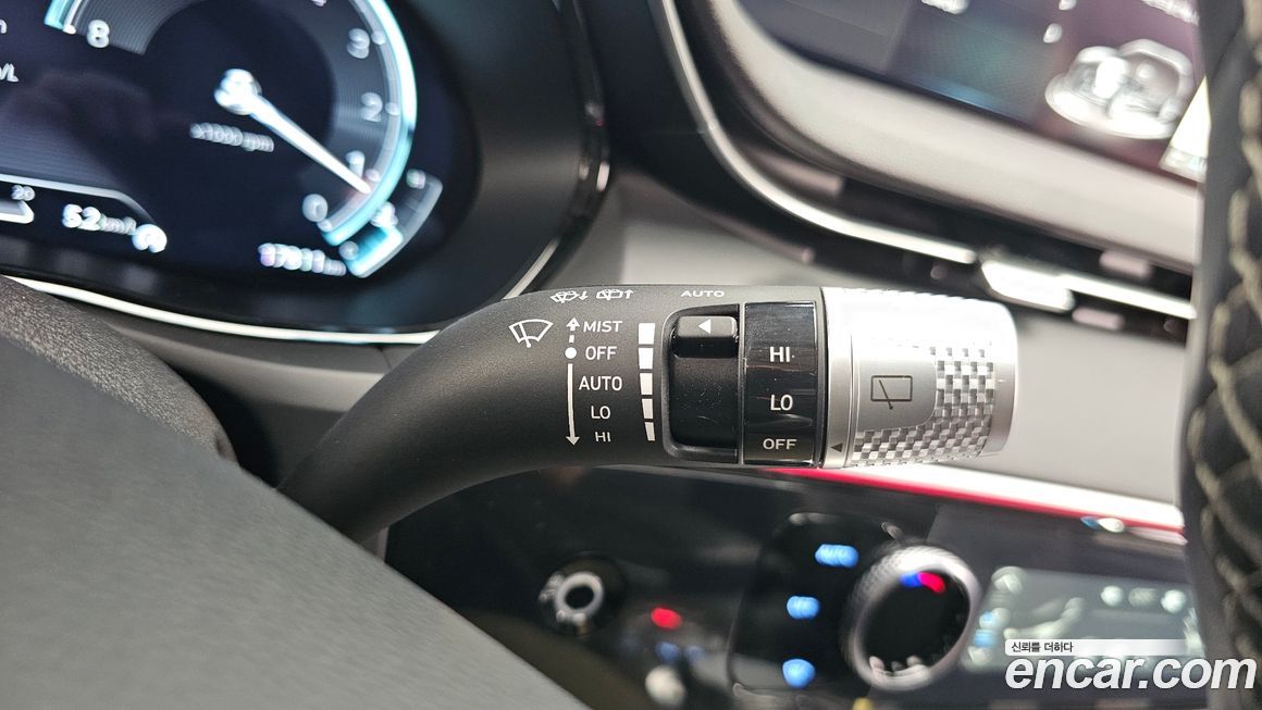 Genesis GV70 2024