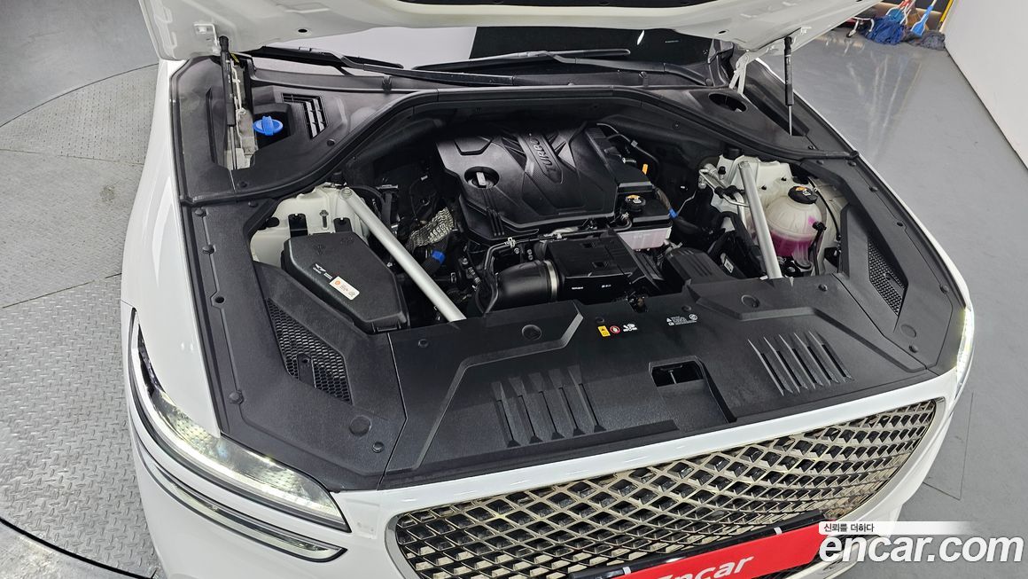 Genesis GV70 2024