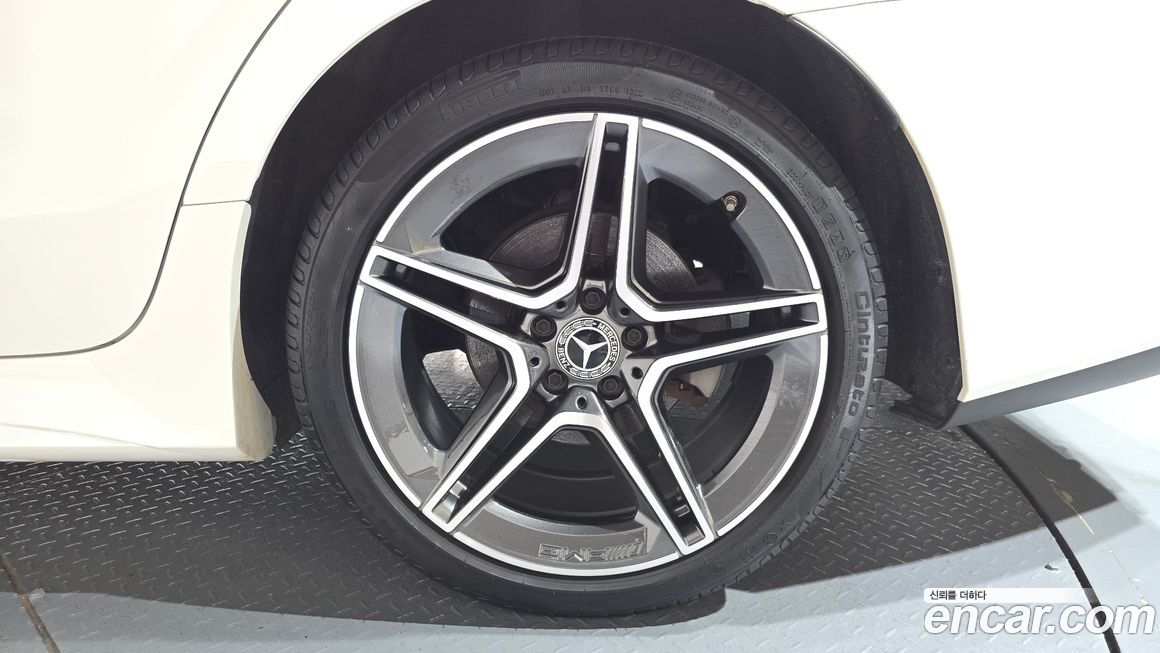 Mercedes-Benz CLS-Class 2022