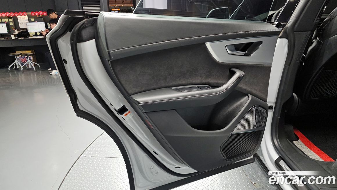 Audi Q8 2020