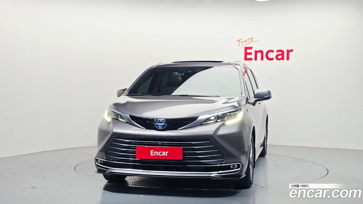 Toyota Sienna 2024