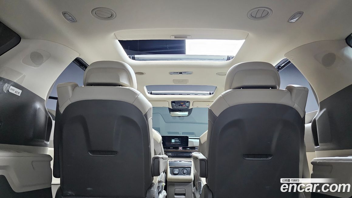 Kia Canival 2025