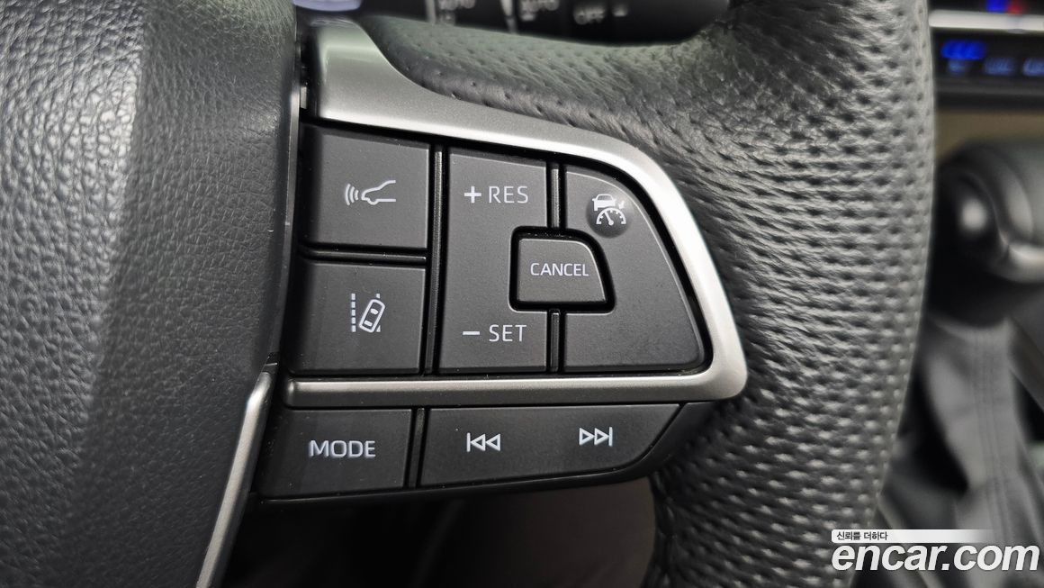 Toyota Sienna 2024