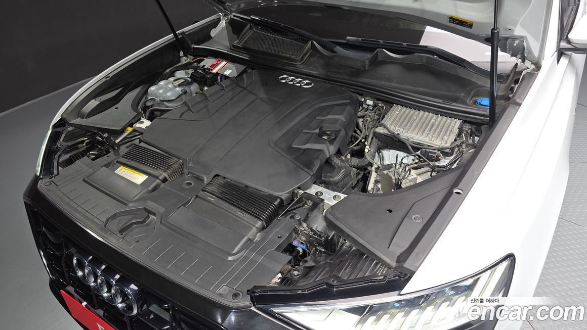 Audi Q8 2020