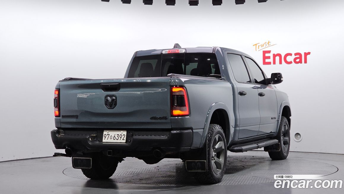 Dodge Ram Pick Up 2021