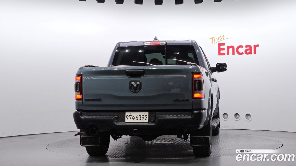 Dodge Ram Pick Up 2021
