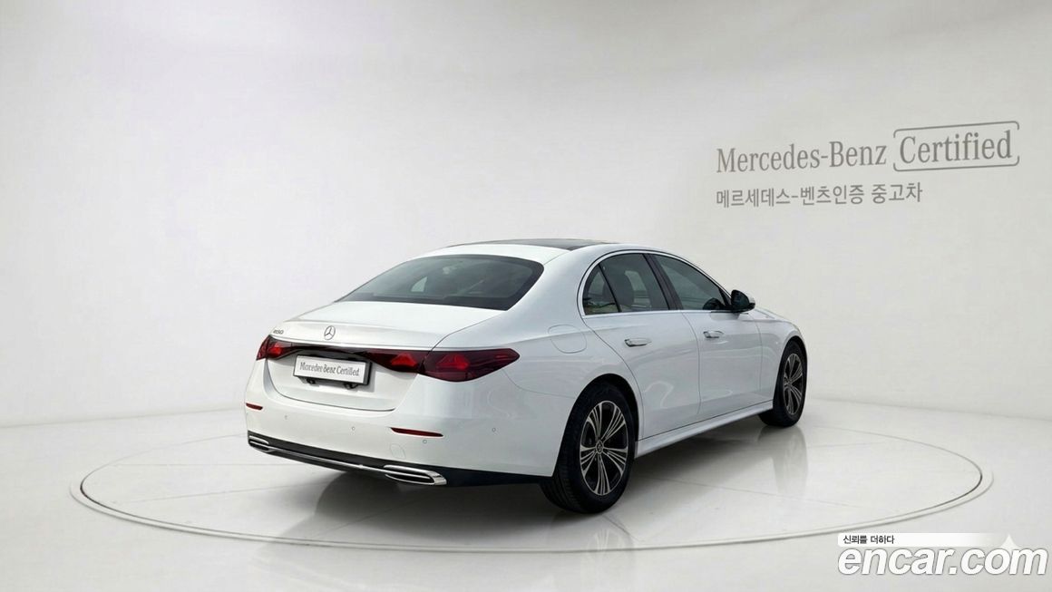 Mercedes-Benz E-Class 2025