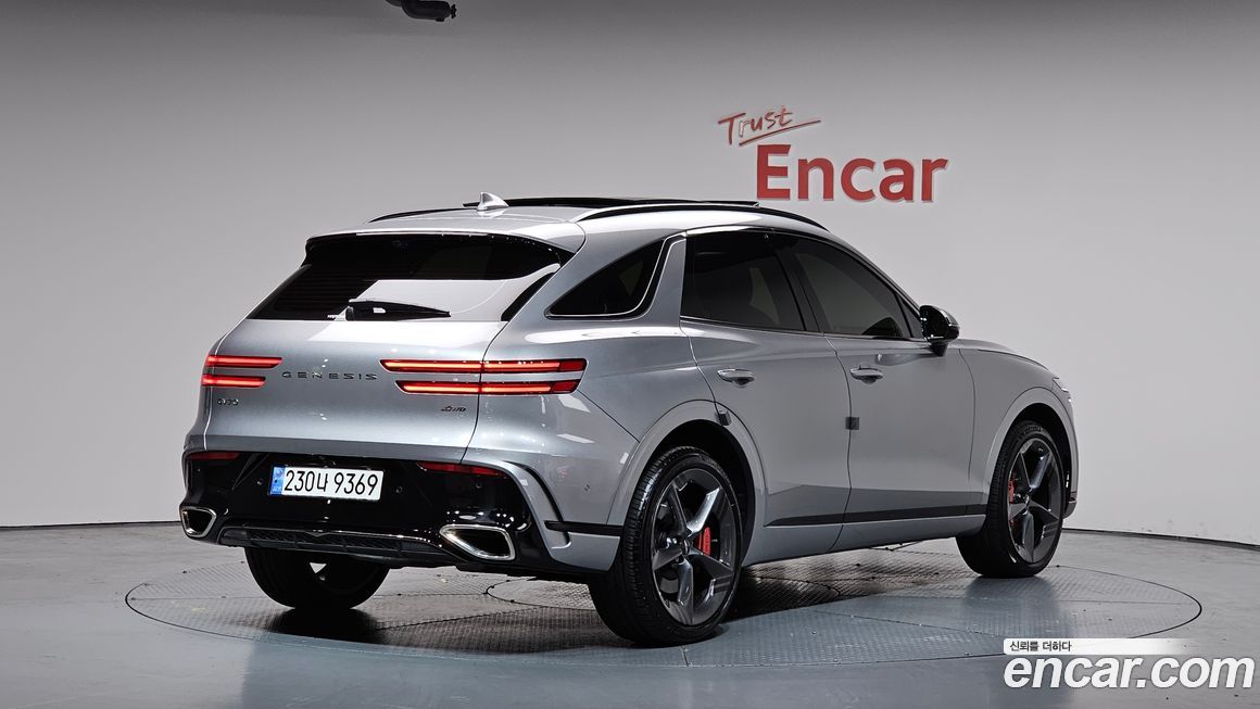 Genesis GV70 2025
