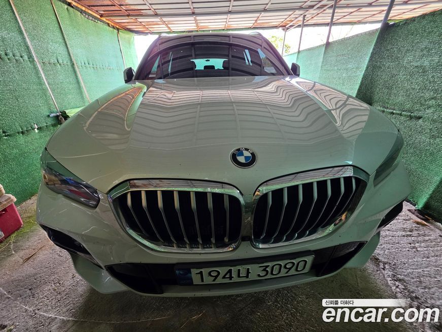 BMW X5 2021