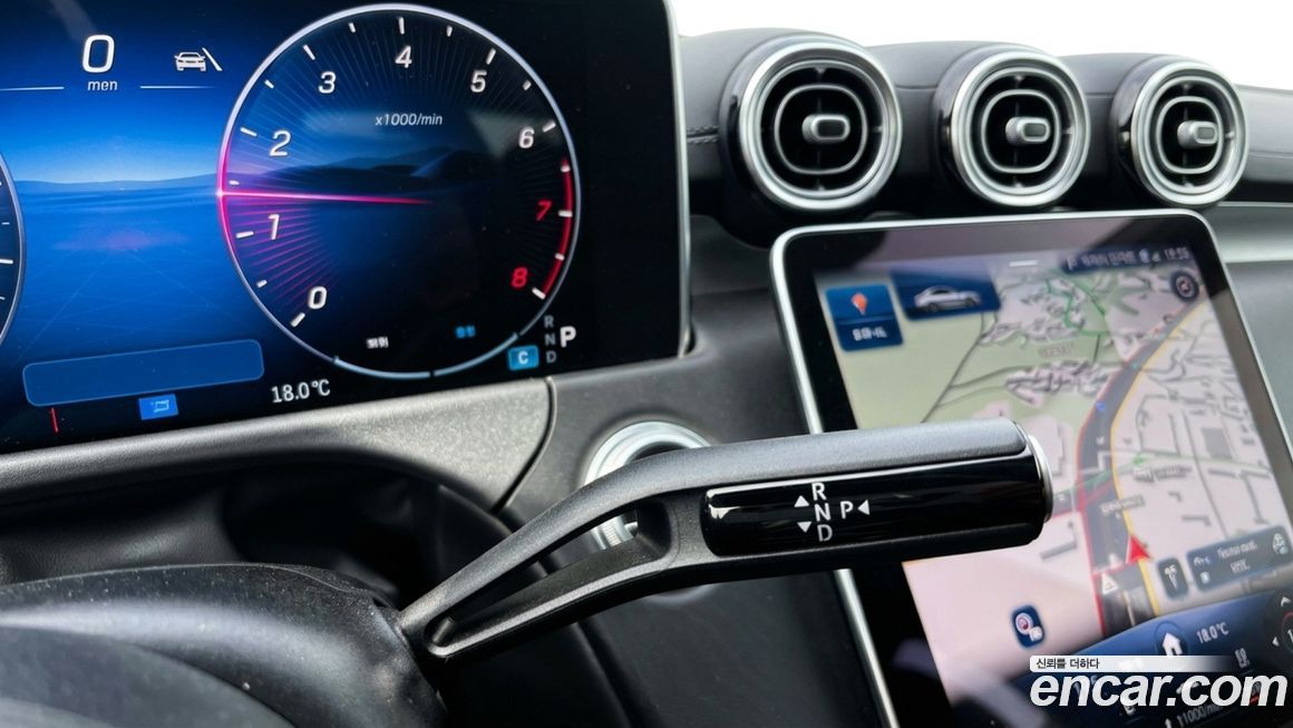 Mercedes-Benz E-Class 2025