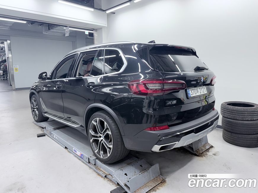 BMW X5 2021