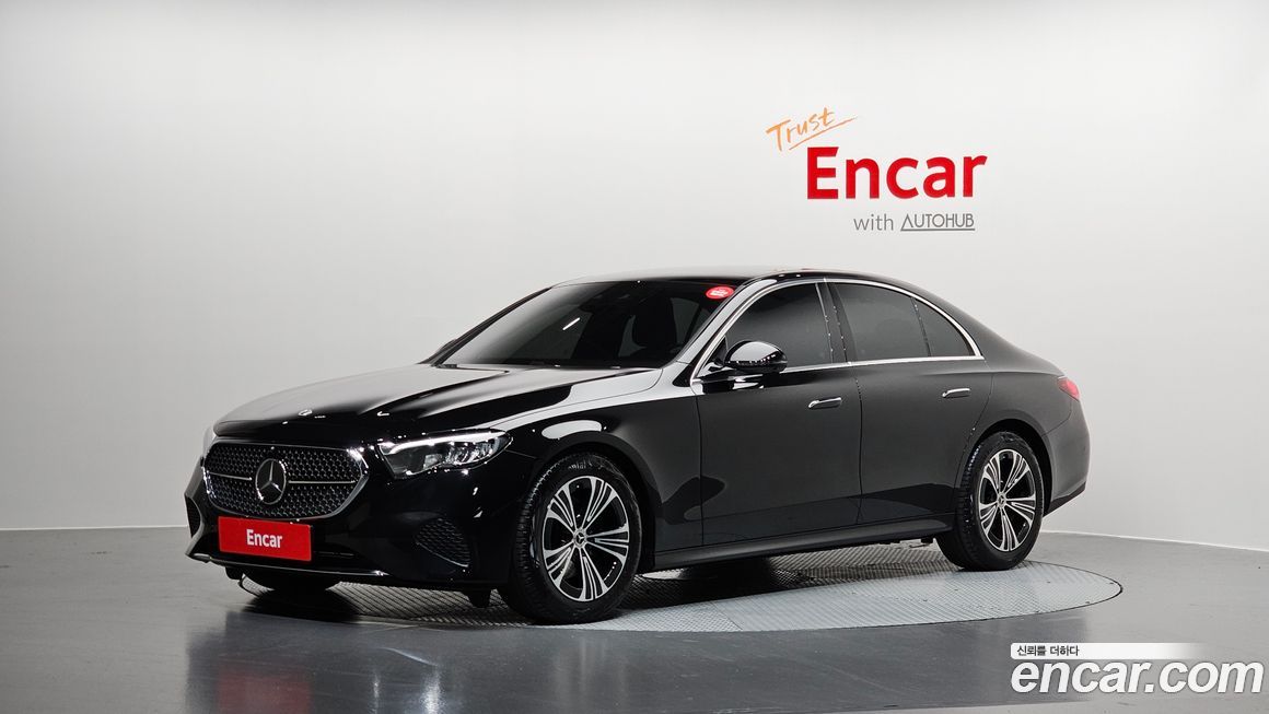 Mercedes-Benz E-Class 2025
