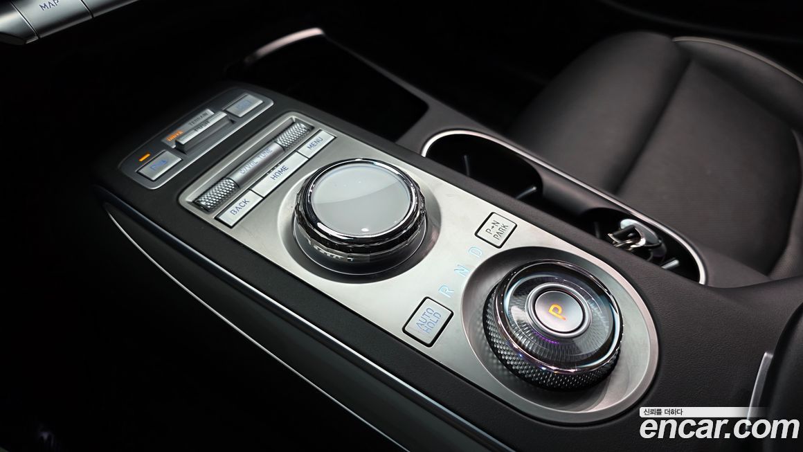 Genesis GV70 2022