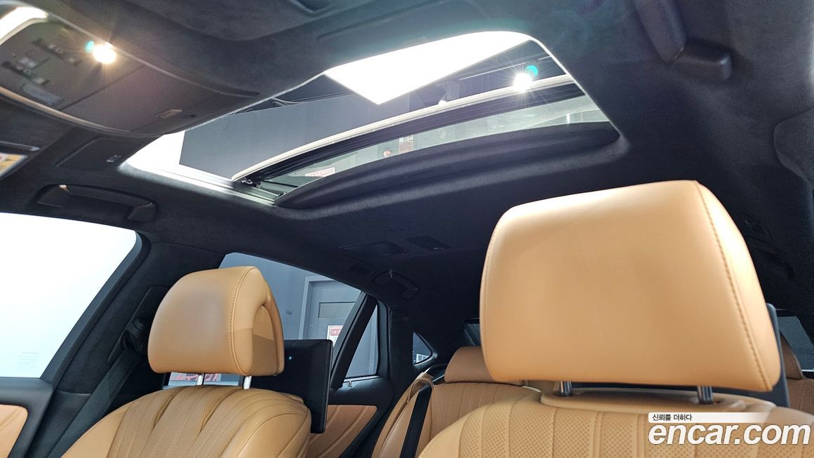 Lexus LS 2021