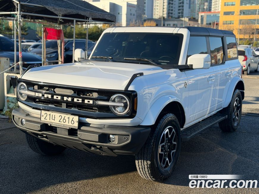 Ford Bronco 2024