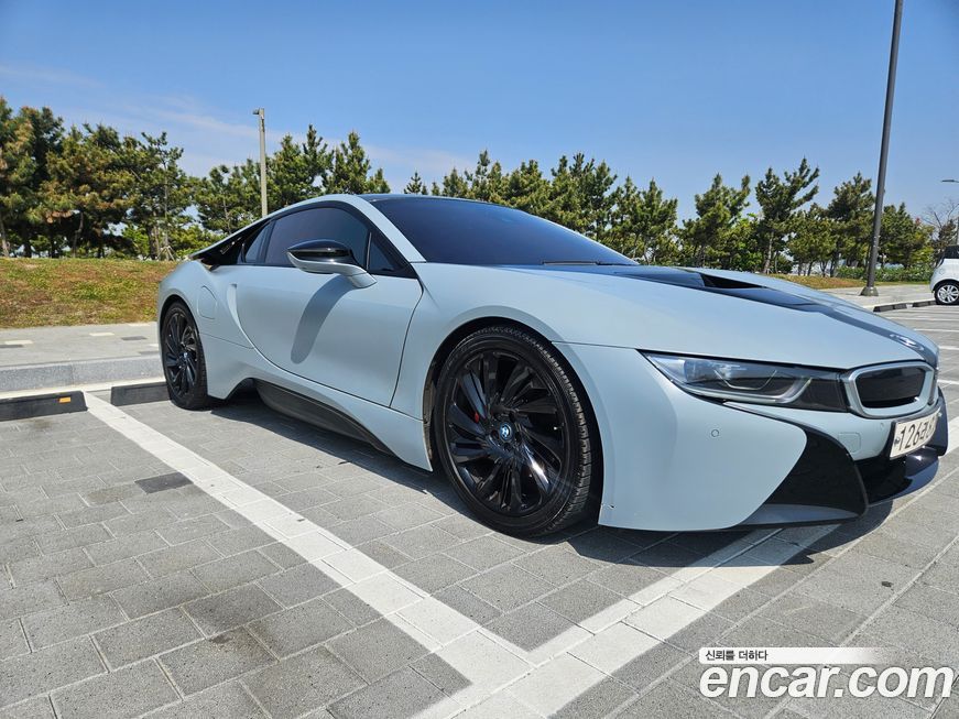 BMW i8 2016