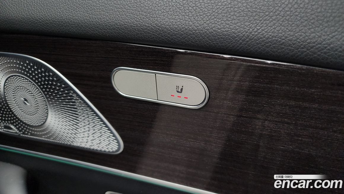 Mercedes-Benz GLE-Class 2021