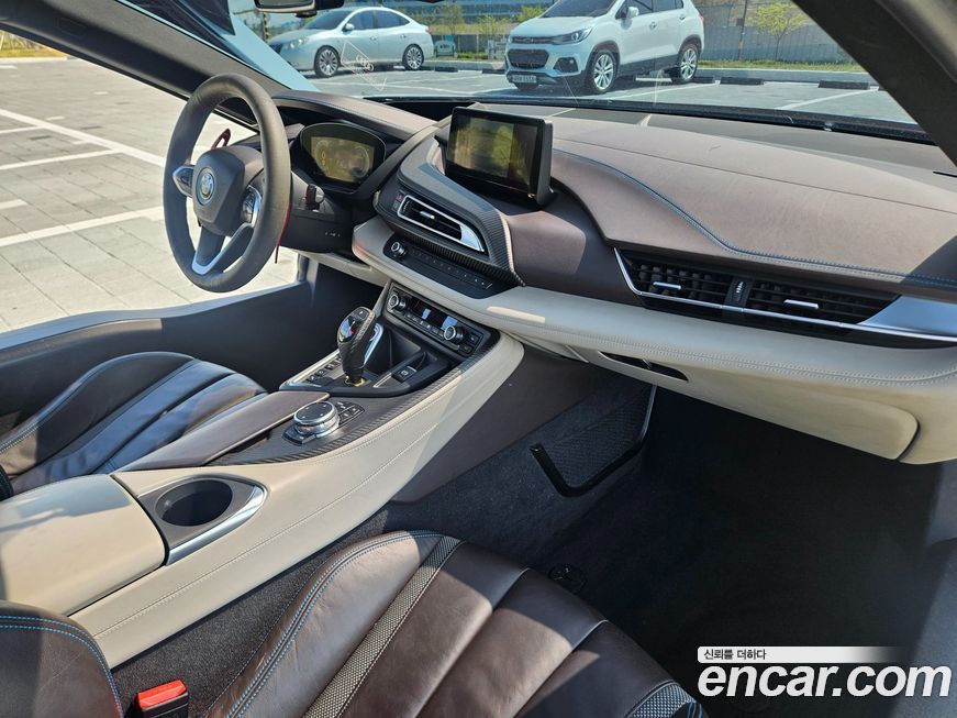 BMW i8 2016