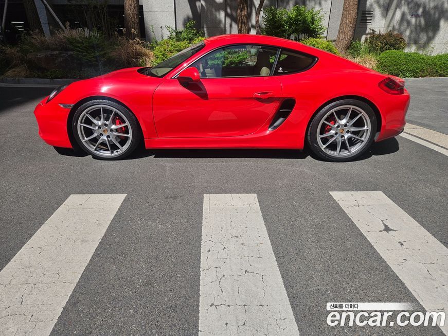 Porsche Cayman 2014