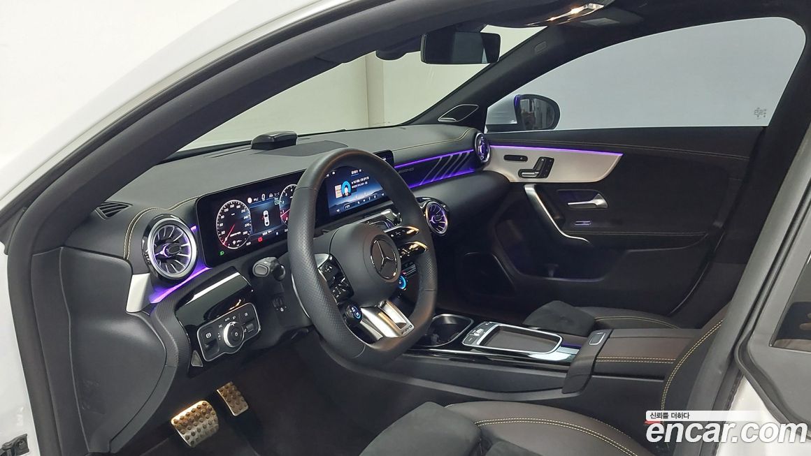 Mercedes-Benz CLA-Class 2025