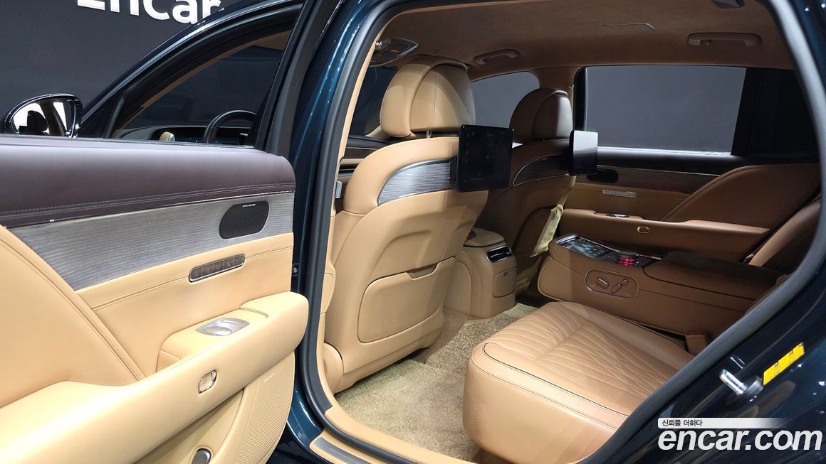 Genesis G90 2022