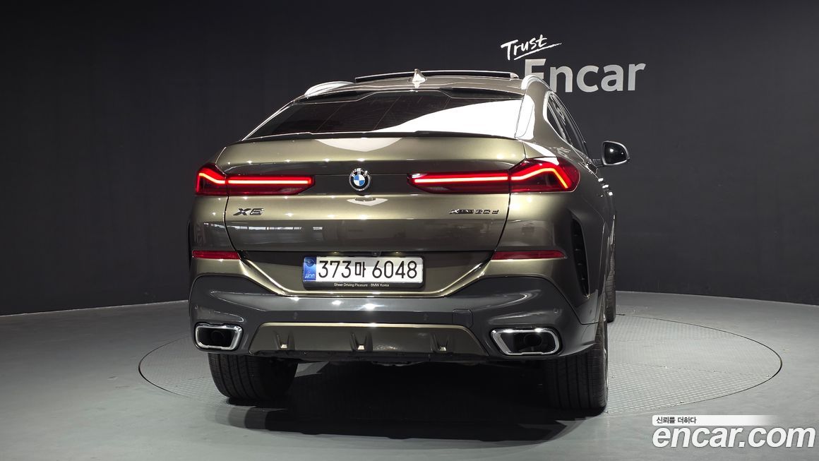 BMW X6 2022
