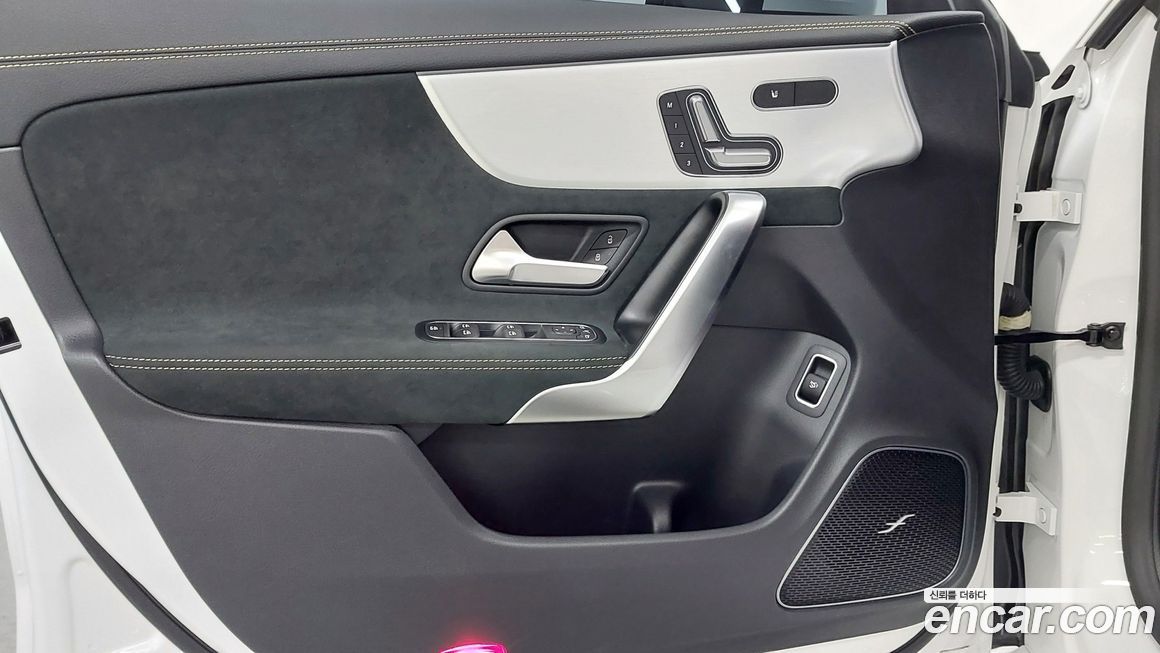 Mercedes-Benz CLA-Class 2025