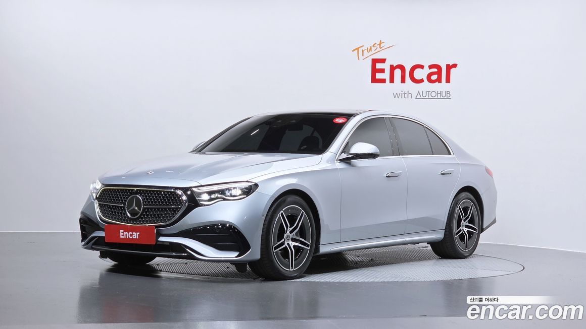 Mercedes-Benz E-Class 2024