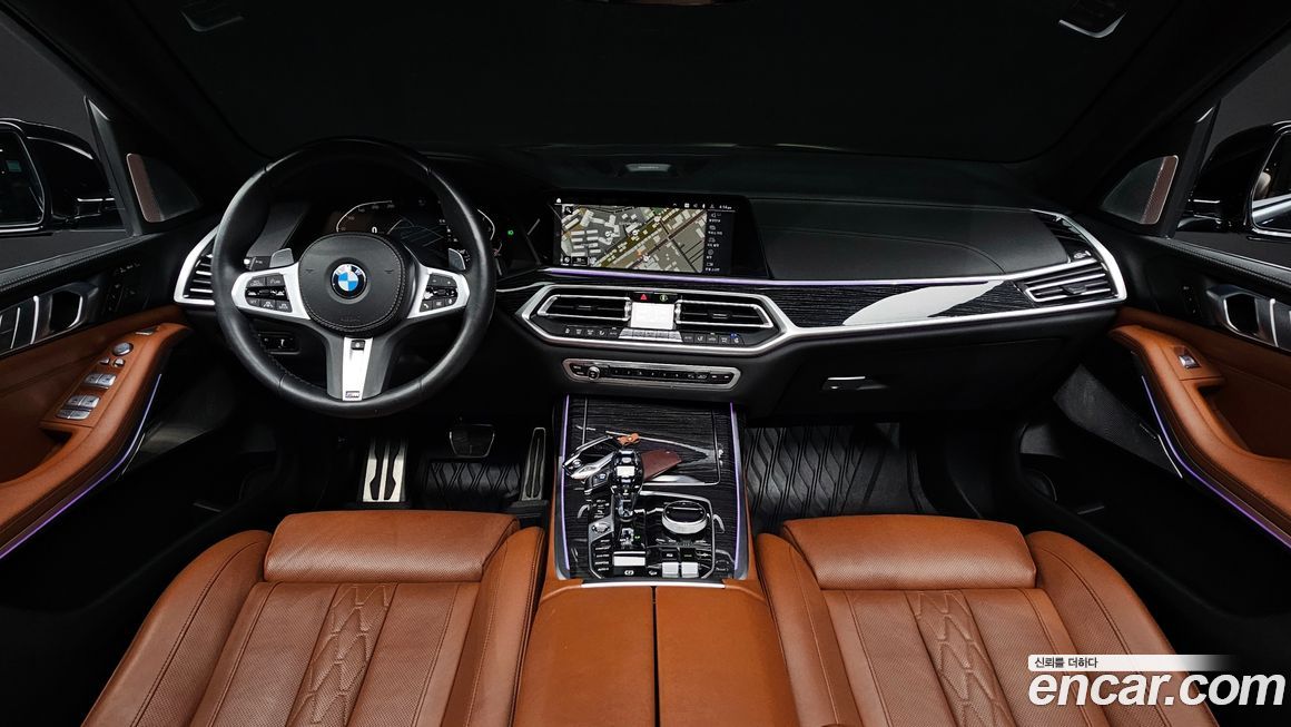BMW X7 2021