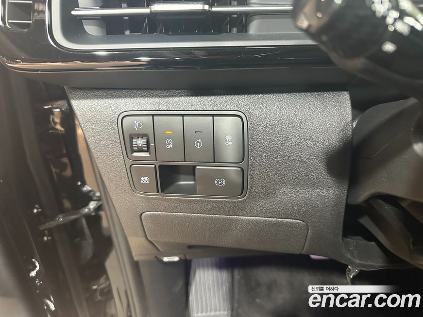 Hyundai Staria 2025