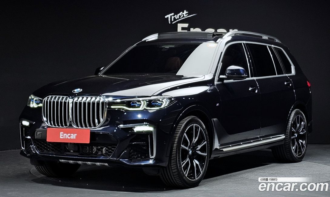 BMW X7 2021