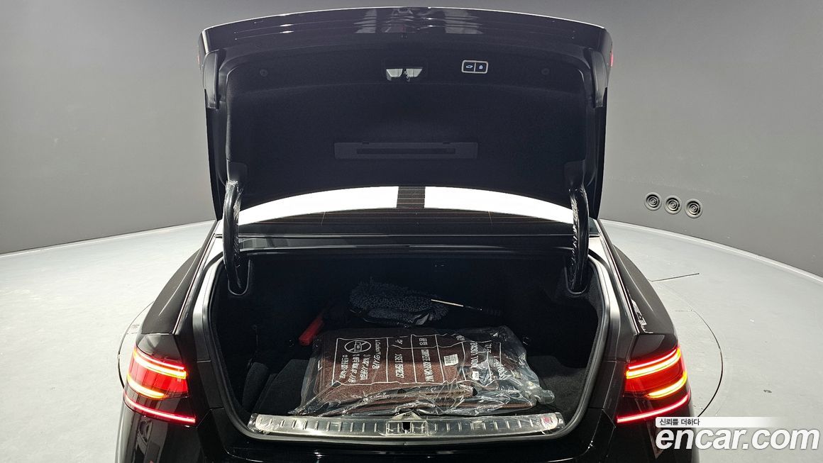 Genesis G90 2022