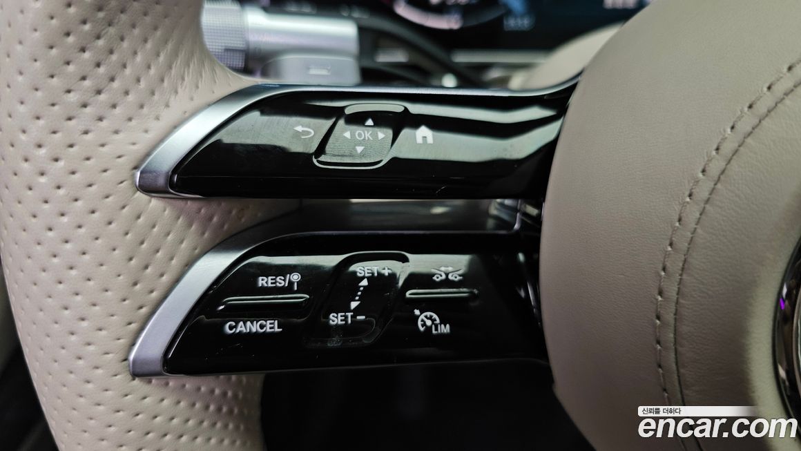 Mercedes-Benz S-Class 2021