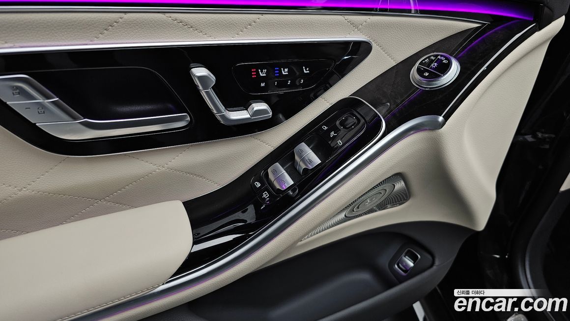 Mercedes-Benz S-Class 2021