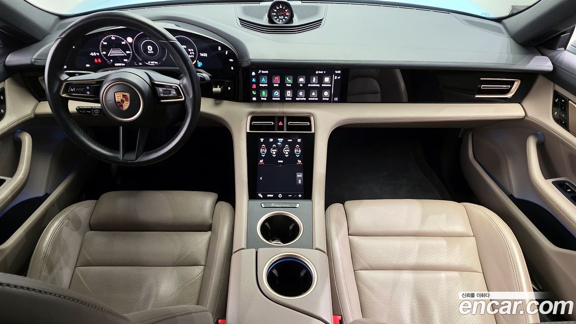 Porsche Taycan 2020