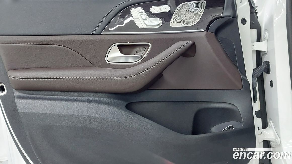 Mercedes-Benz GLE-Class 2023