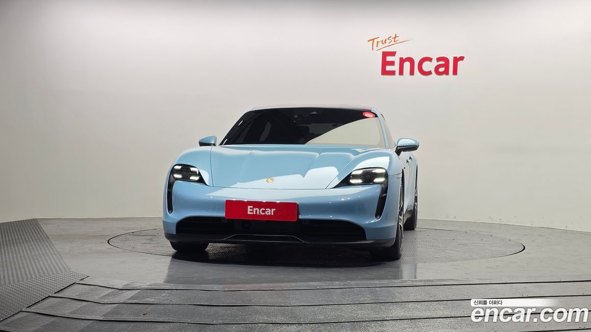 Porsche Taycan 2020