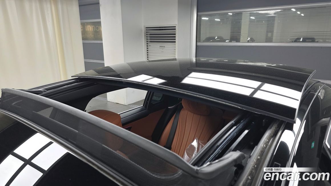 Mercedes-Benz S-Class 2022