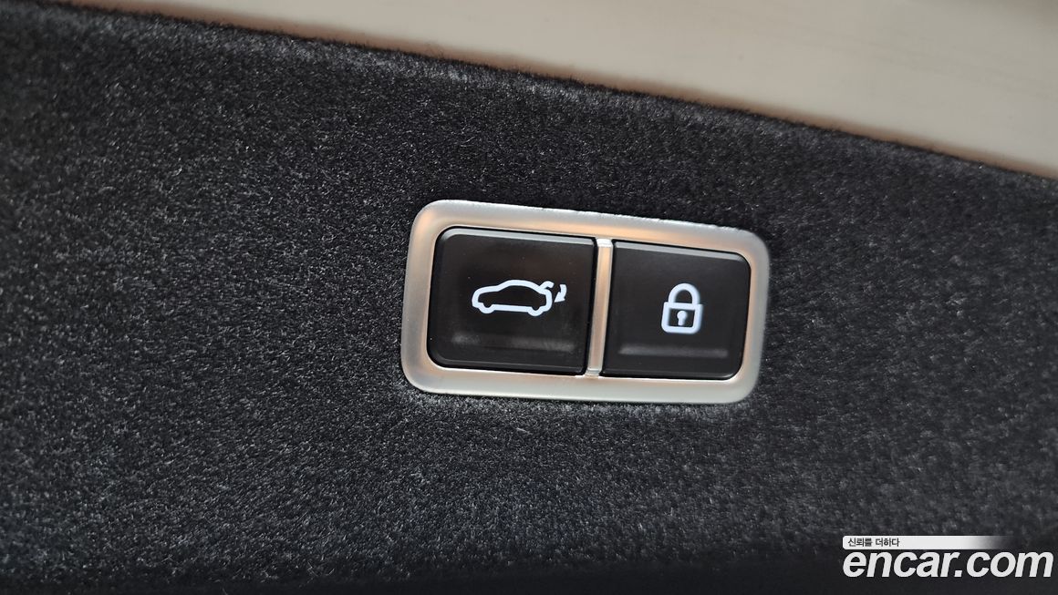 Genesis G90 2023