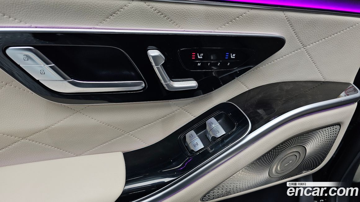 Mercedes-Benz S-Class 2021