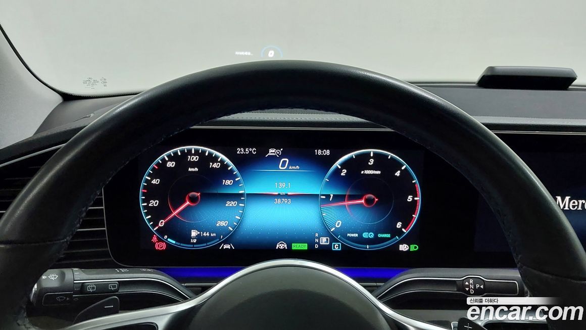 Mercedes-Benz GLE-Class 2023