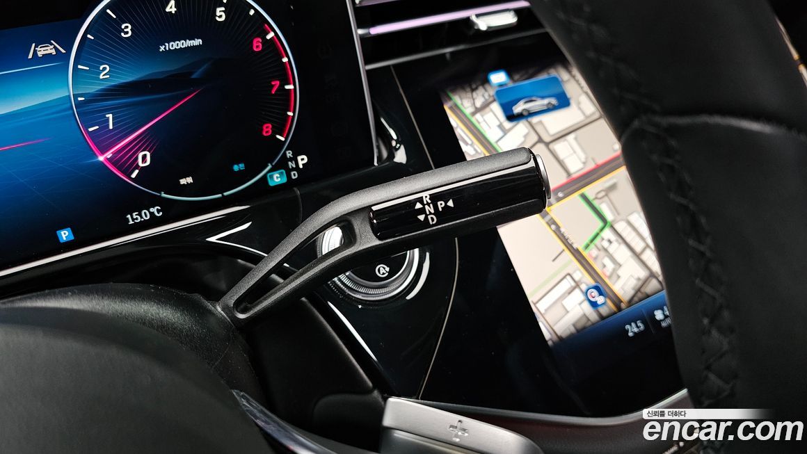 Mercedes-Benz E-Class 2024