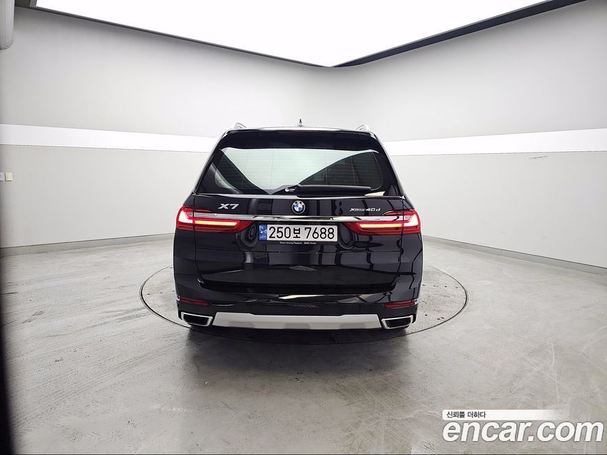 BMW X7 2022