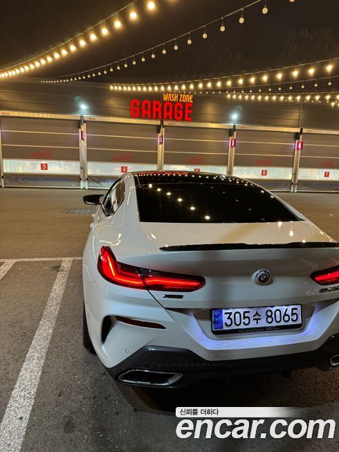BMW 8-Series 2023