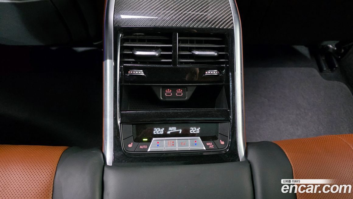 BMW 8-Series 2024