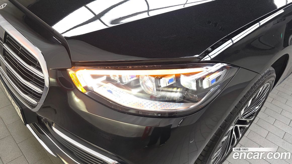 Mercedes-Benz S-Class 2022