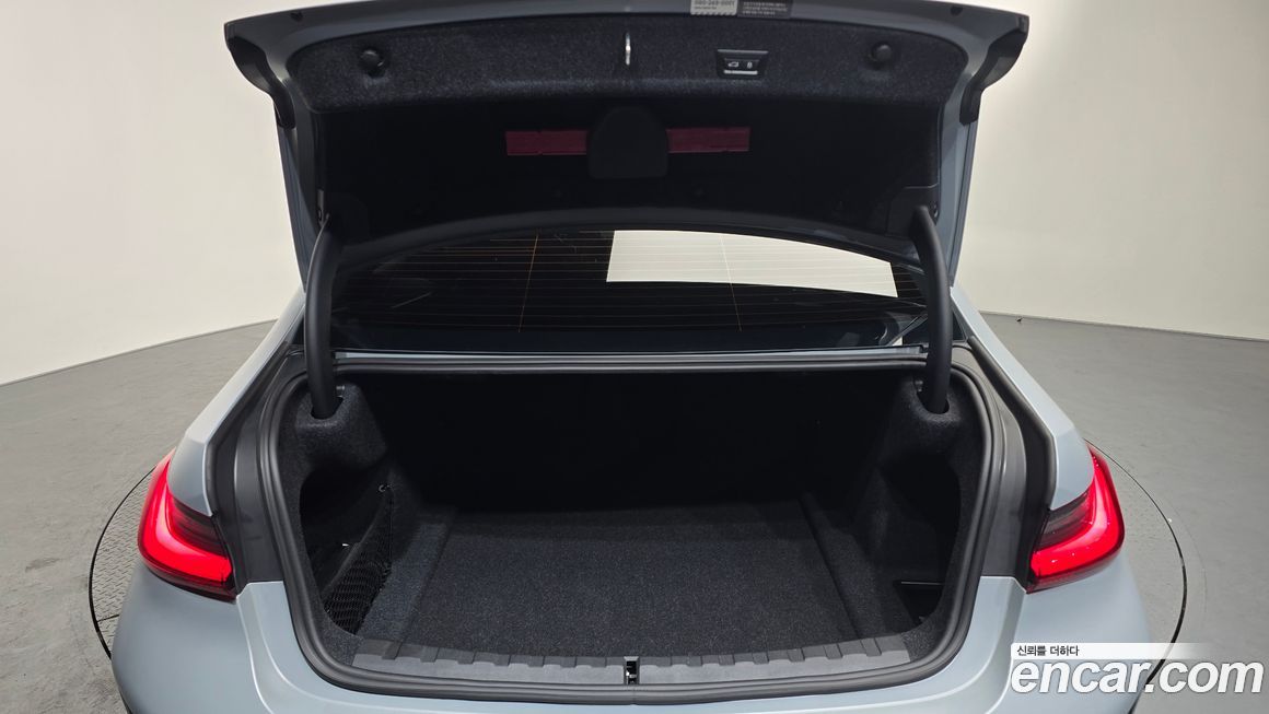 BMW 3-Series 2025