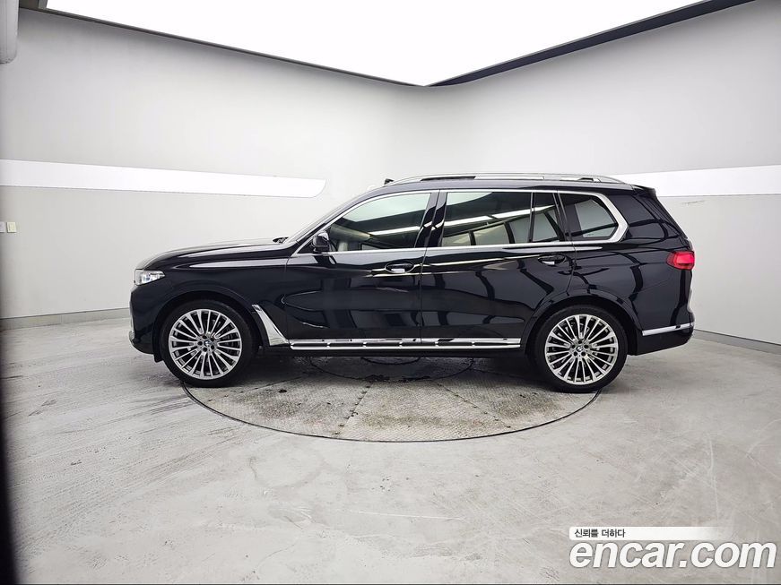 BMW X7 2022