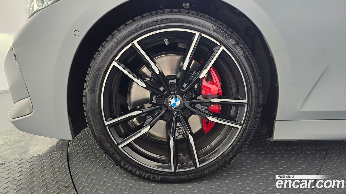 BMW 3-Series 2025